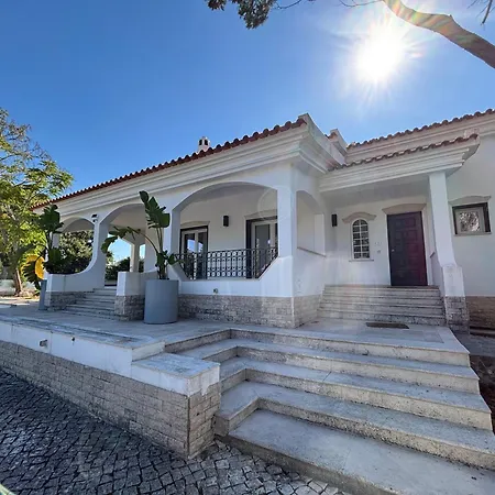 Portuguese Luxury Villa *