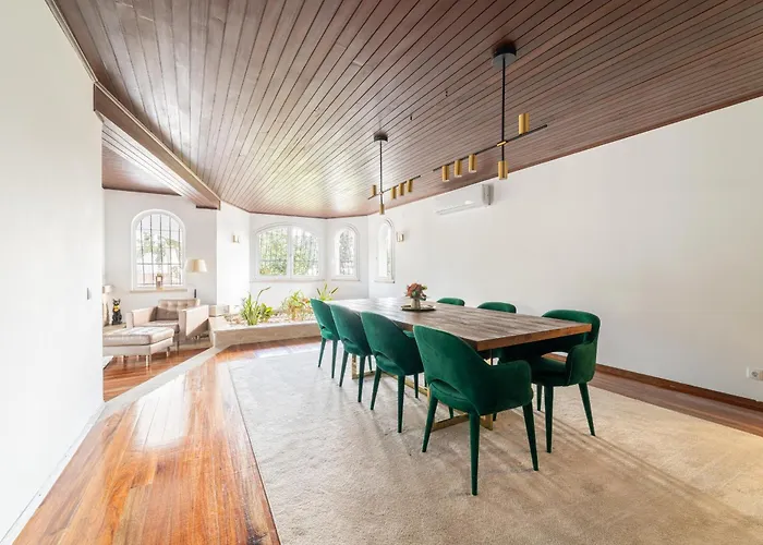 فيلة Portuguese Luxury