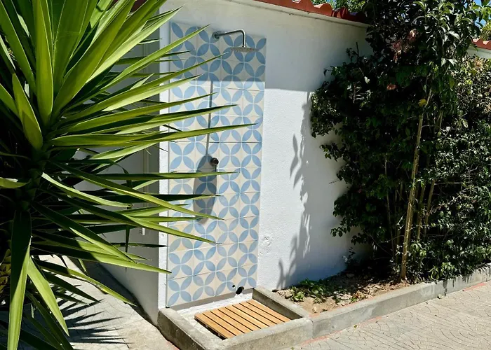 Portuguese Luxury سيتوبال